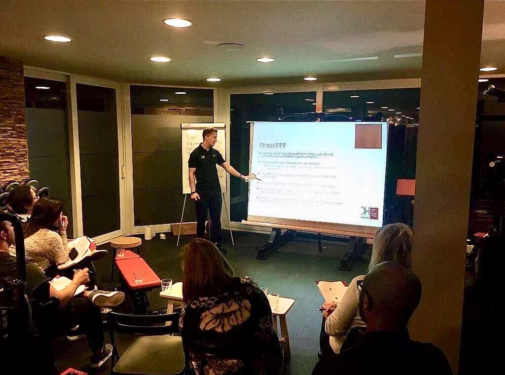 Boosting Cognitive Performance: Brain Hacks For Workplace Success 1 corporate fitness programs